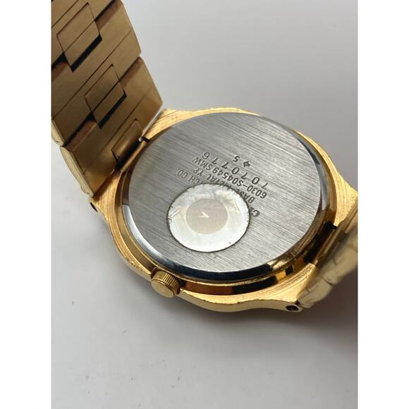 Vintage Citizen CQ Women\'s Dress Cocktail Watch 28mm - New Battery #6030-S04549 main image 9